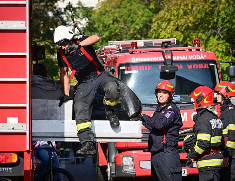 У Бухаресті через вибух у багатоповерхівці загинули троє людей