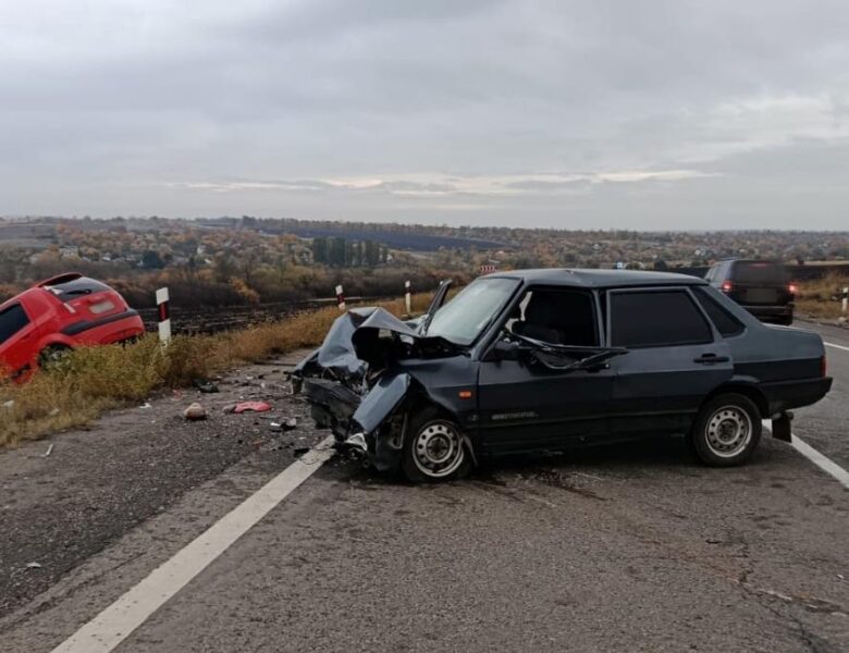 У ДТП на Харківщині постраждали семеро людей