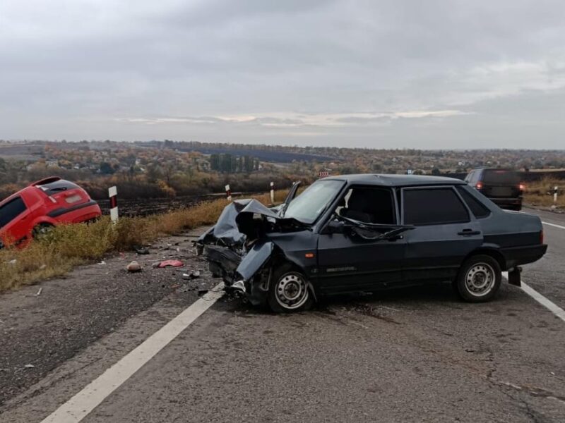 У ДТП на Харківщині постраждали семеро людей