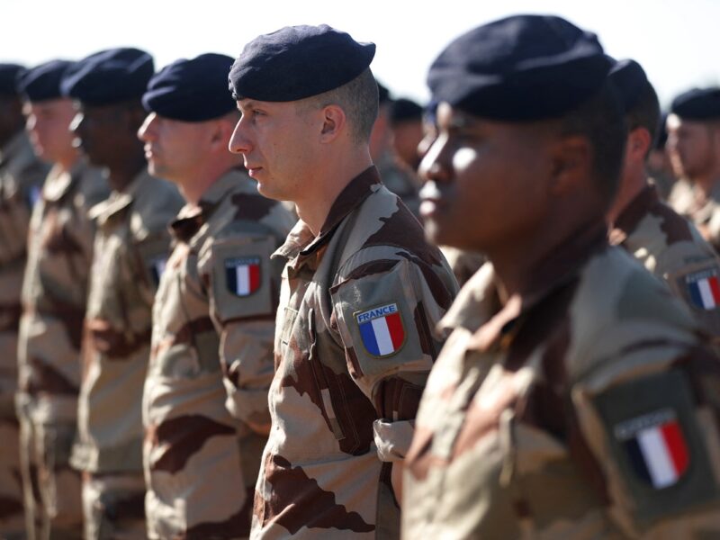 У Франції заявили про готовність розгорнути війська в Україні