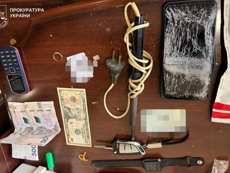 У Кривому Розі рекетири катували бізнесмена паяльником заради $500 тис.