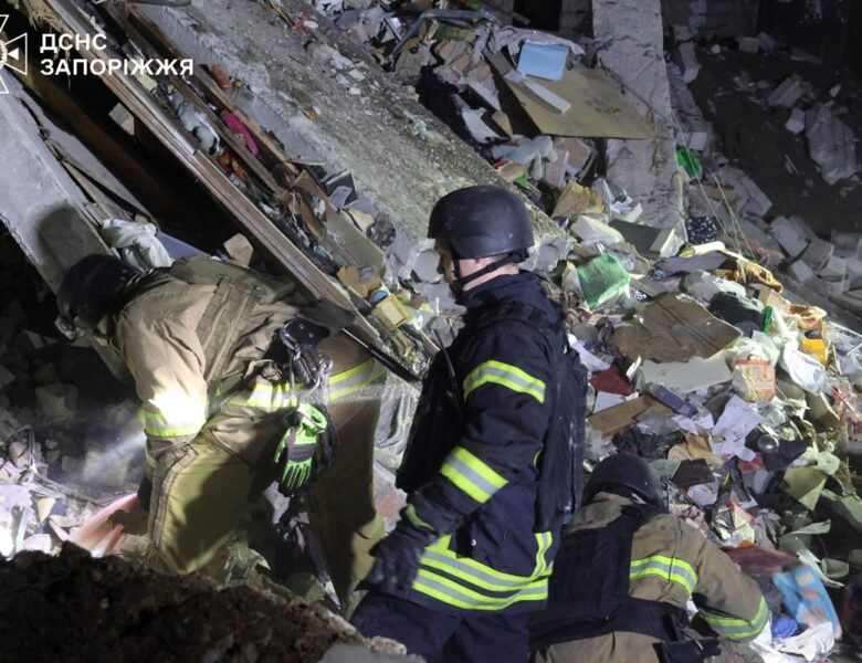 У Запоріжжі деблокували тіло другої жертви атаки