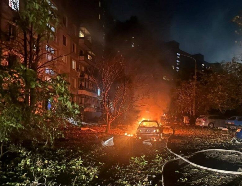 У Запоріжжі є влучання в житлові будинки