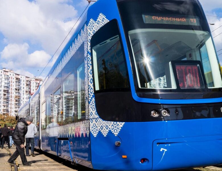 Удар по Києву: не їздять деякі трамваї та тролейбуси