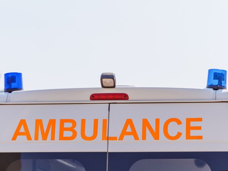 Удар РФ по мікроавтобусу на Сумщині: стало відомо про загиблого