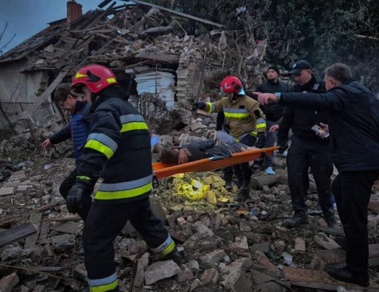 Удар РФ: є влучання ракет і дронів на 20 локаціях