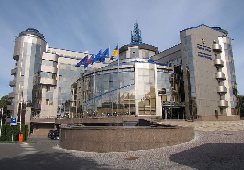 Україна проти: РФ залучає клуби-саморобки з окупованих територій