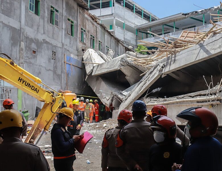 В Індонезії обвалилася школа: загинули понад 50 людей