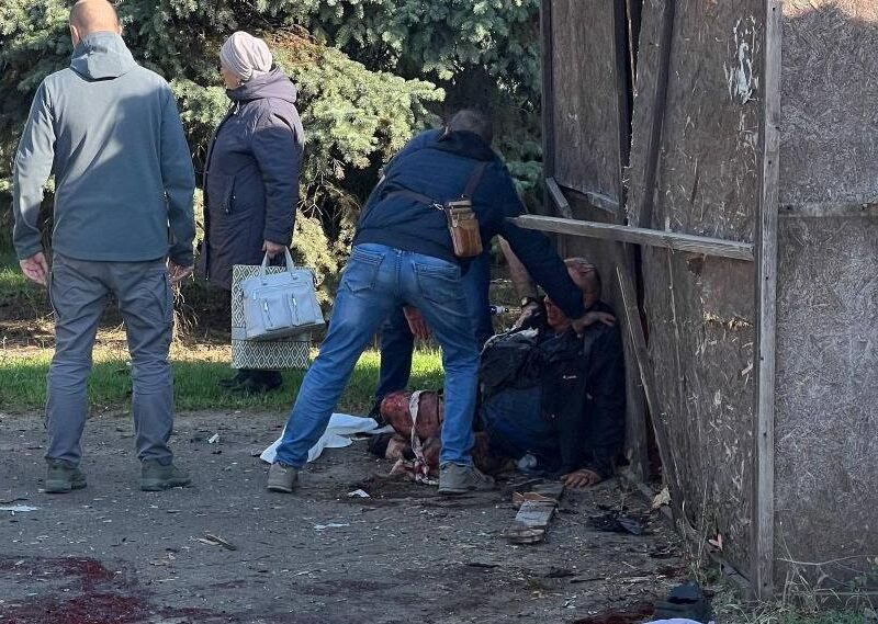 В Луганську від вибуху замінованої музичної колонки постраждали двоє людей