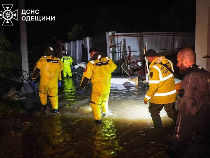 В Одесі через негоду загинула родина з п’яти людей