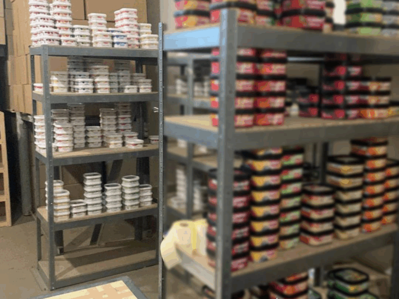 В Одесі підпільно виготовляли тютюнову продукцію