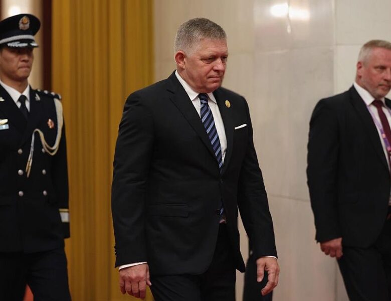 В Словаччині міністр звинувати президента в спробі “повалити уряд Фіцо”