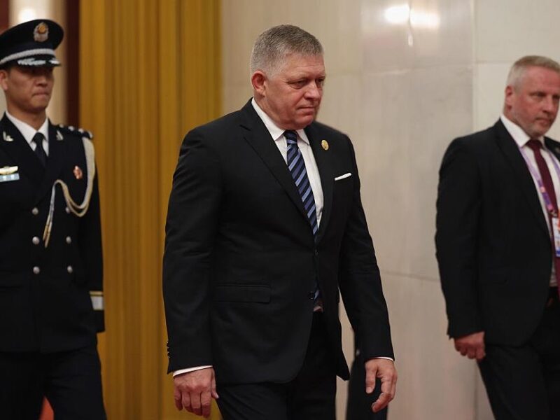 В Словаччині міністр звинувати президента в спробі “повалити уряд Фіцо”