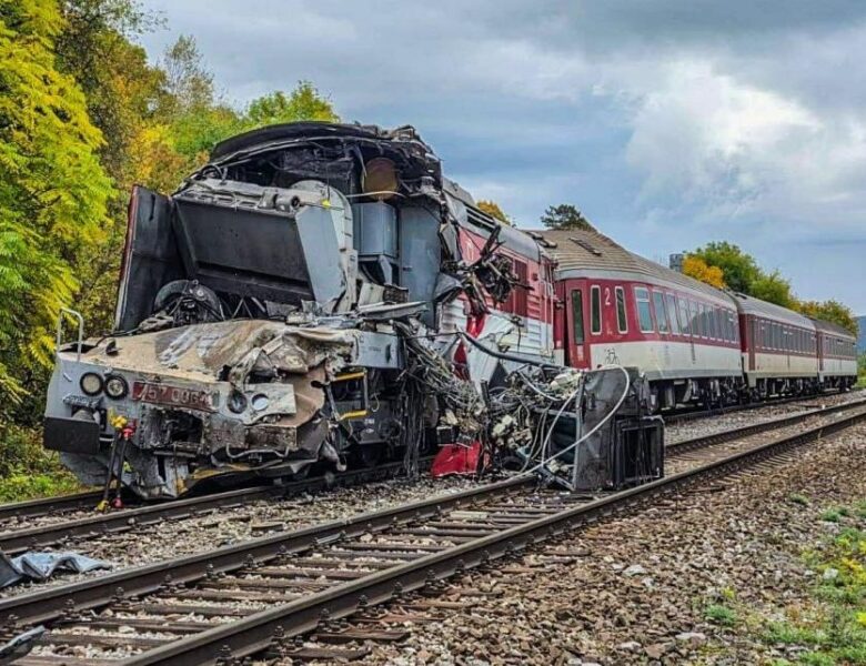 В Словаччині зіткнулися два поїзди: майже 100 потерпілих