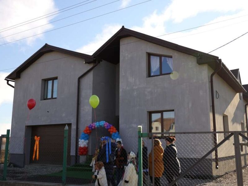 В Україні підвищили виплати батькам-вихователям і прийомним батькам