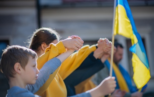 В Україну повернули дітей, викрадених з Миколаївщини