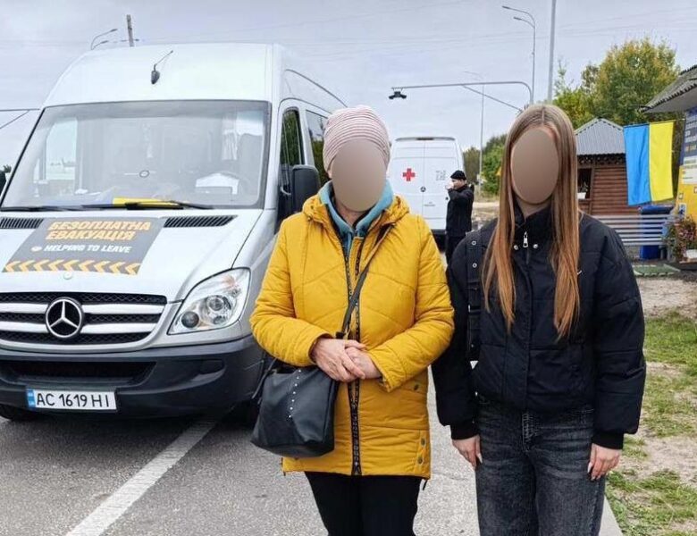 В Україну з окупації вдалося повернути дві сім’ї з дітьми
