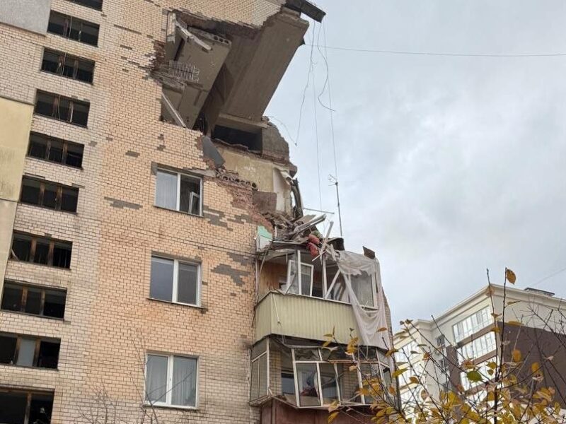 Вибух у будинку в Хмельницькому: рятувальна операція завершена