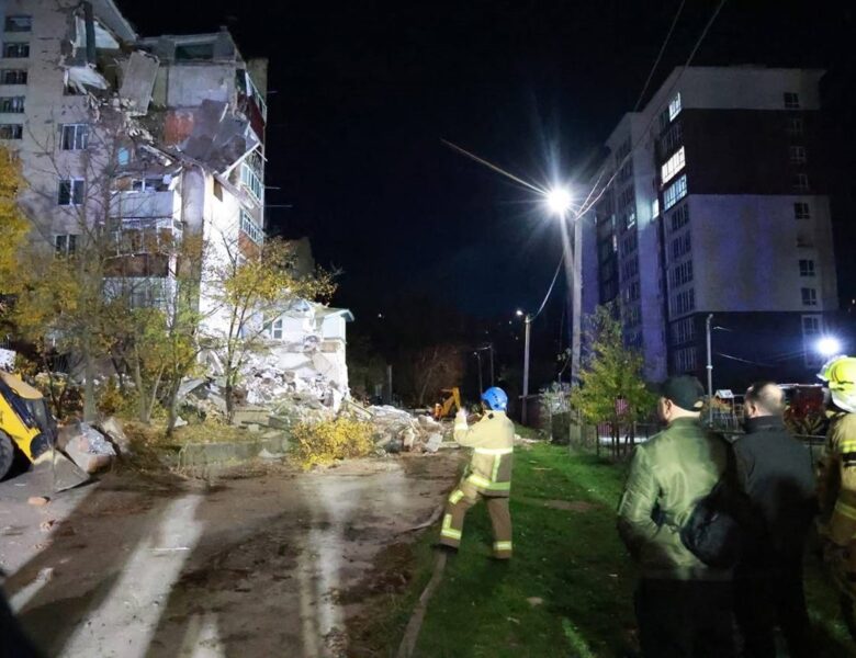 Вибух у Хмельницькому: під завалами знайшли тіло