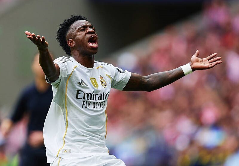 Вінісіус став погорільцем: згоріла сауна в його домі