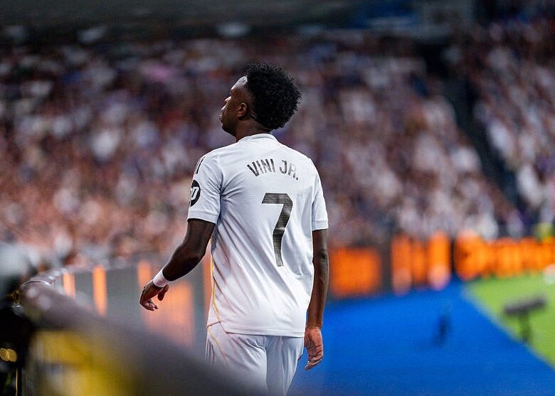 Вінісіус визнав, що його реакція на заміну була занадто емоційною