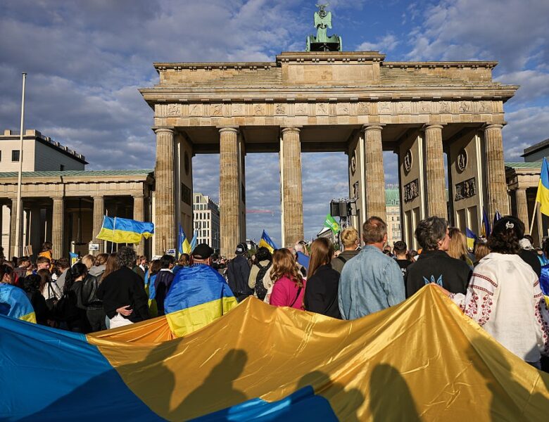 Виїзд 18-22-річних: у Німеччині вдесятеро побільшало українців