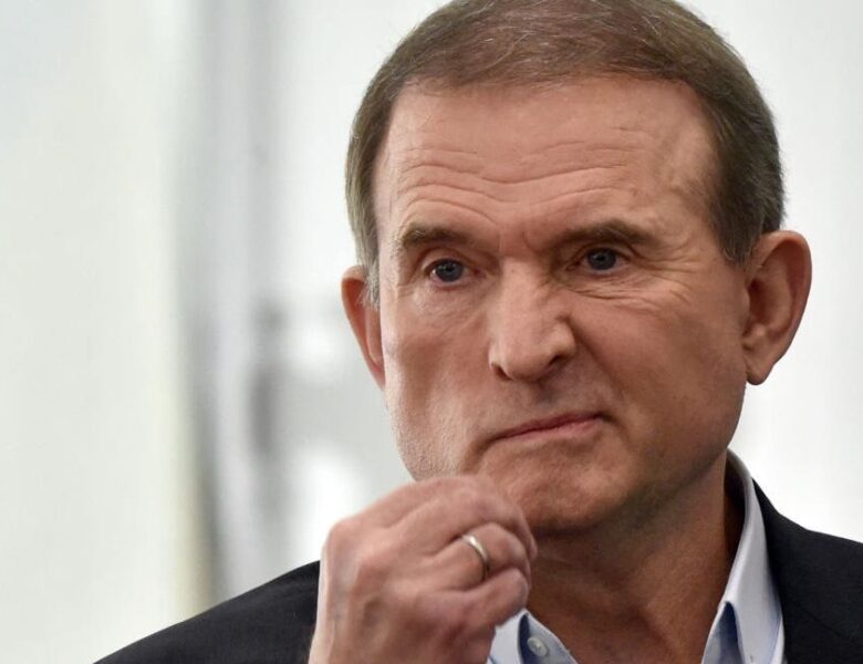 ЄС залишив Медведчука під “гібридними” санкціями