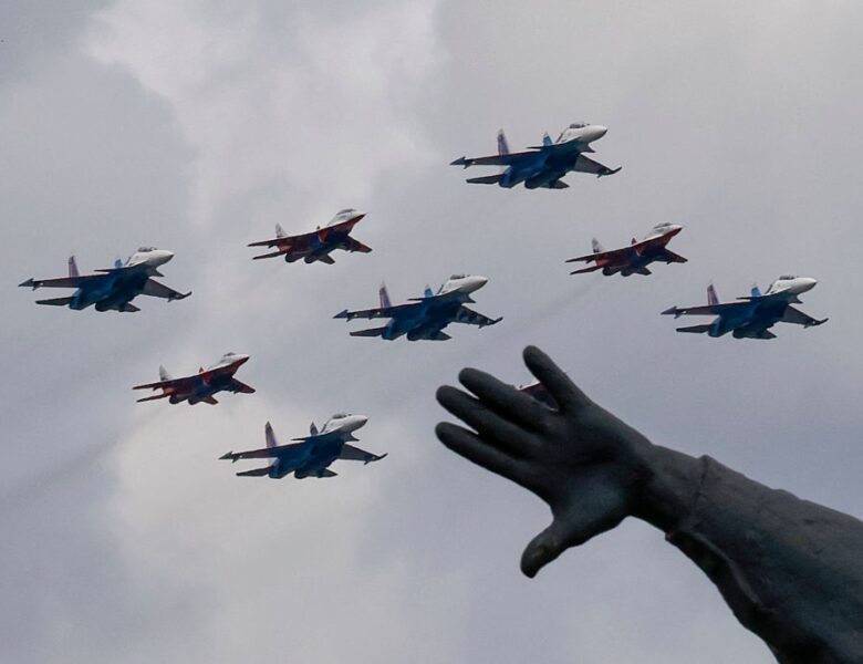 Європарламент закликав збивати російські літаки