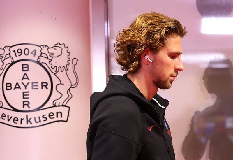 Забарний – проти Баєра, Трубін і Судаков – проти Ньюкасла