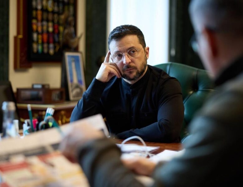 Захист енергетики і газ: Зеленський провів Ставку