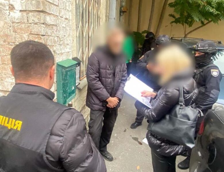 Затримано керівника громадської організації за привласнення коштів