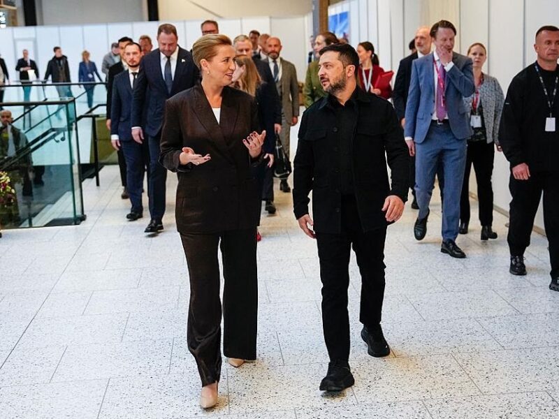 Зеленський прибув у Данію на саміт Євроспільноти