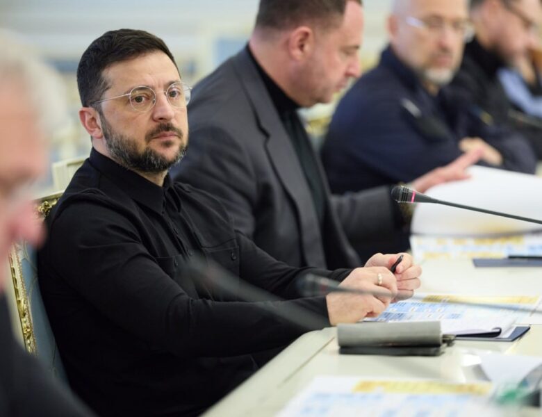 Зеленський визначив ключові цілі уряду на 100 днів