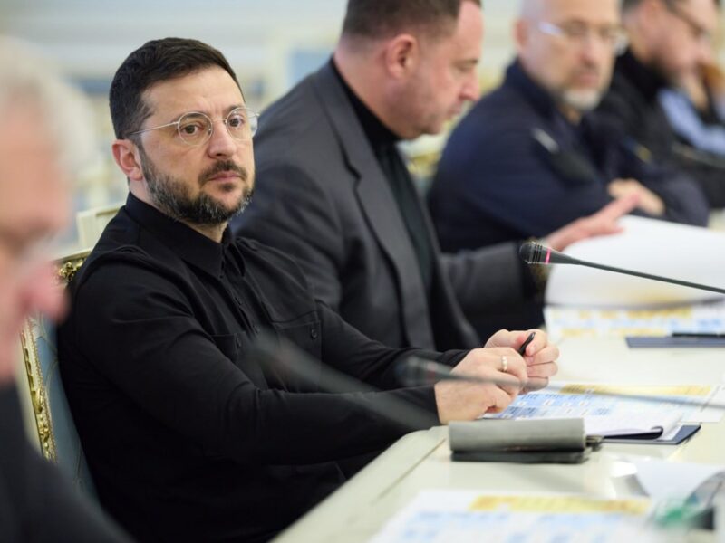 Зеленський визначив ключові цілі уряду на 100 днів