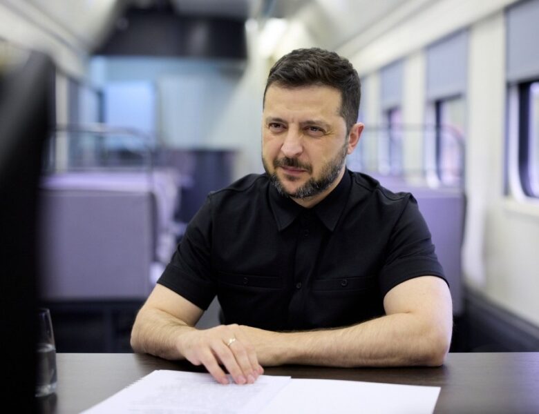 Зеленський – Європі: РФ завжди починає з гібридних атак