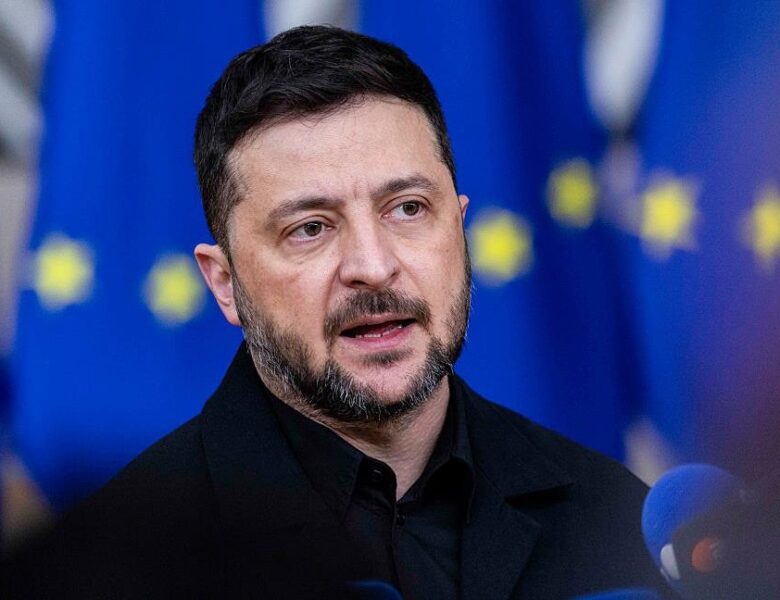 Зеленський заперечив чутки про удари ракетами США