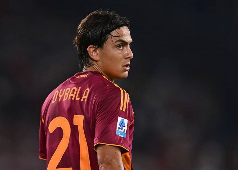 Зірковому одноклубнику Довбика запропонували продовжити контракт з Ромою