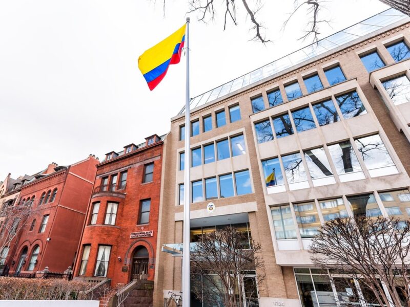 Звинувачення в наркоторгівлі: Колумбія відкликає посла зі США