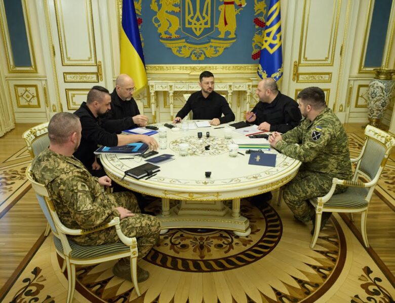 Спілкування Володимира Зеленського та членів Ставки Верховного Головнокомандувача з журналістами