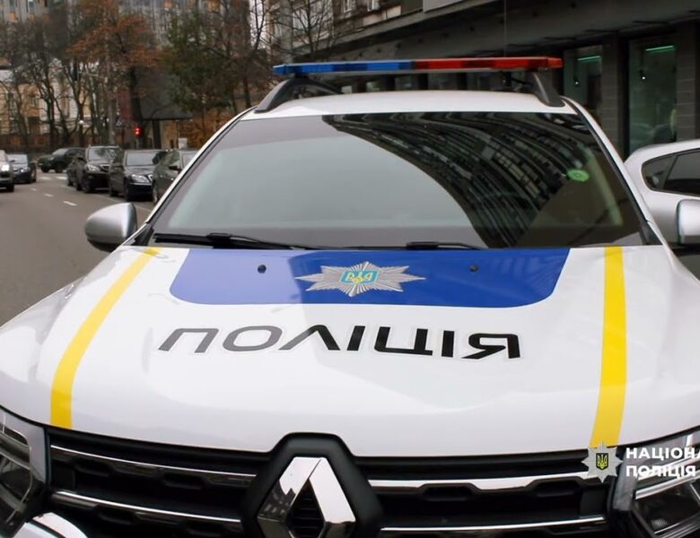 «Працевлаштовували» на керівні посади в Офісі Президента: Нацполіція затримала групу шахраїв