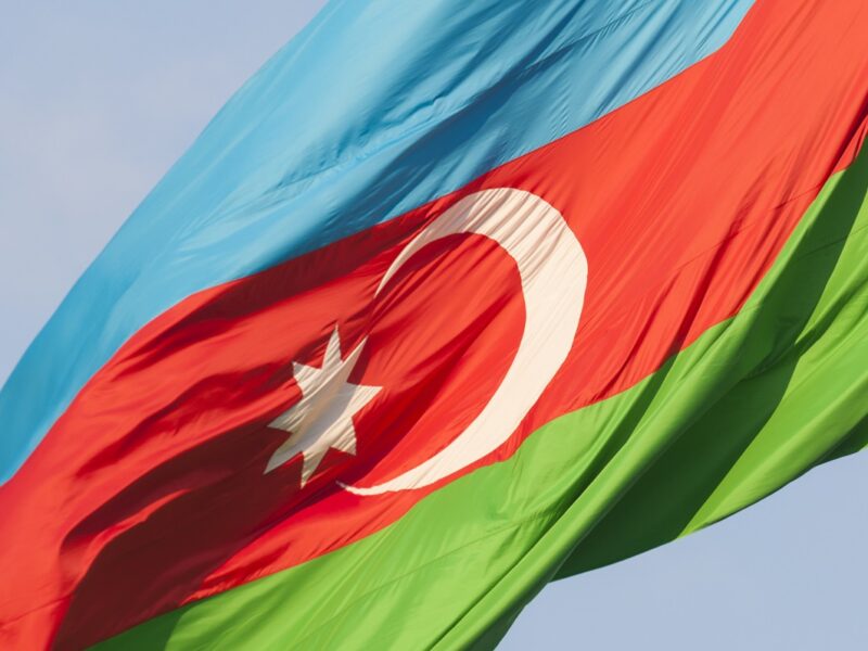 Азербайджан викликав посла РФ через пошкодження посольства у Києві