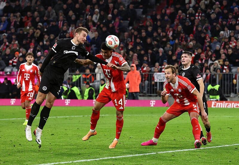 Баварія, шокована пропущеним голом, вперіщила супернику три