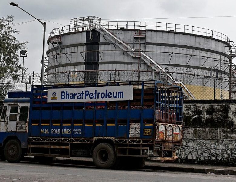 Більшість НПЗ Індії відмовились від нафти з Росії – ЗМІ