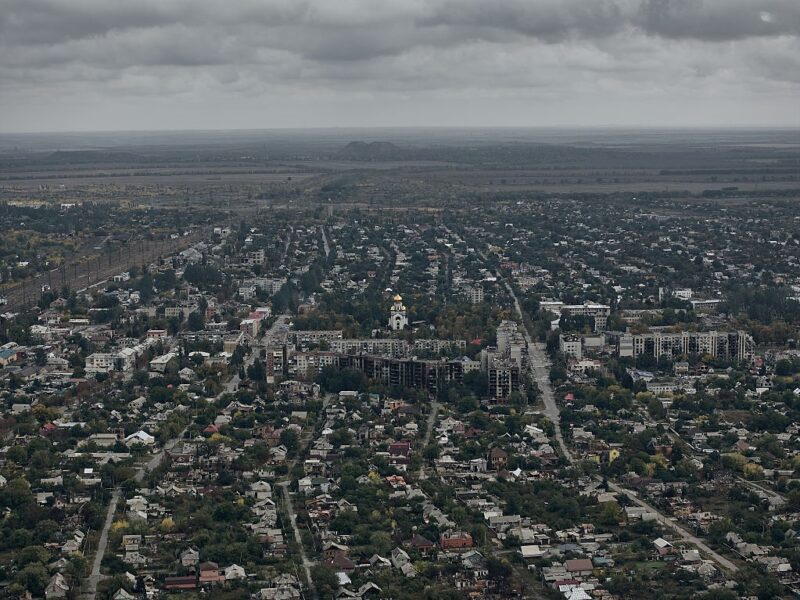 Битва за Покровськ. Дипломатичне значення міста