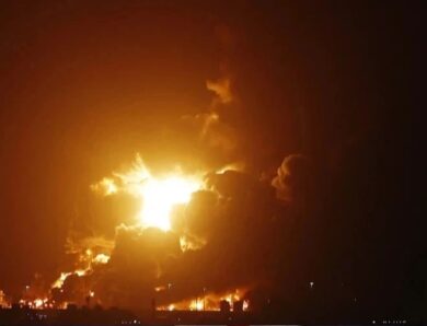 БпЛА атакують Росію: вибухи у Саратові й Енгельсі, Волгоградщина без світла