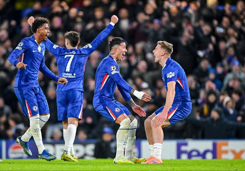 Челсі впевнено переграв Барселону, використавши чисельну перевагу