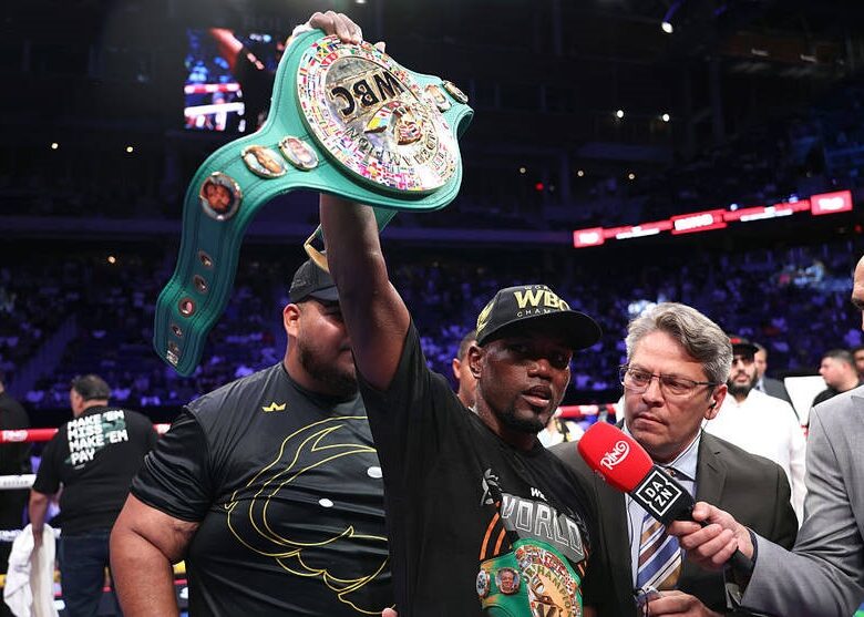 Чемпіон світу з боксу спійманий на допінгу