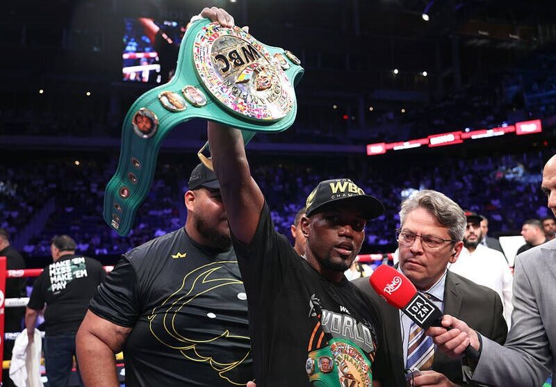 Чемпіон світу з боксу спійманий на допінгу