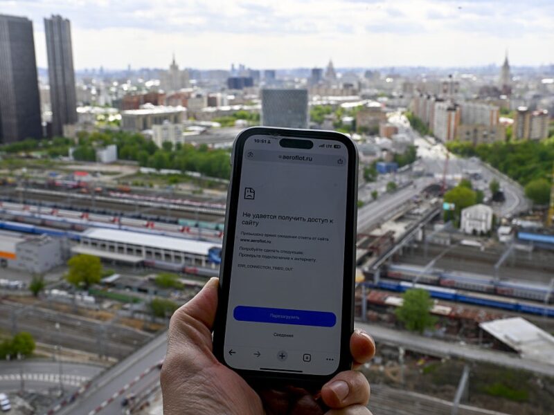 Дротовий і мобільний. В Росії зникає інтернет