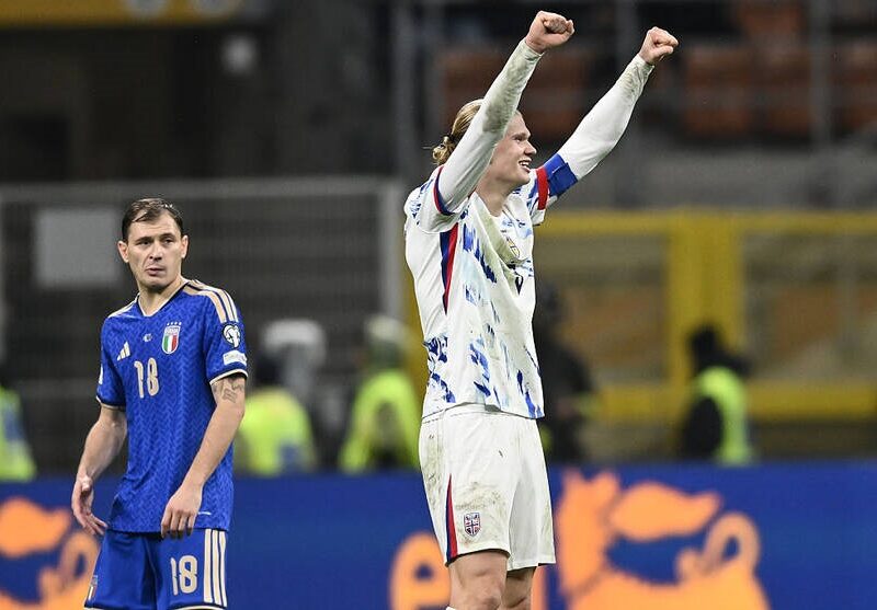 Дубль форварда приніс Норвегії нищівну перемогу над Італією